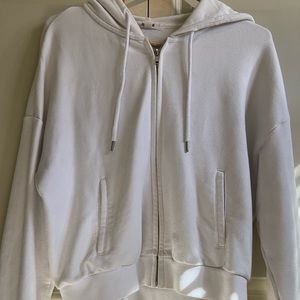 Garage crop zip-up